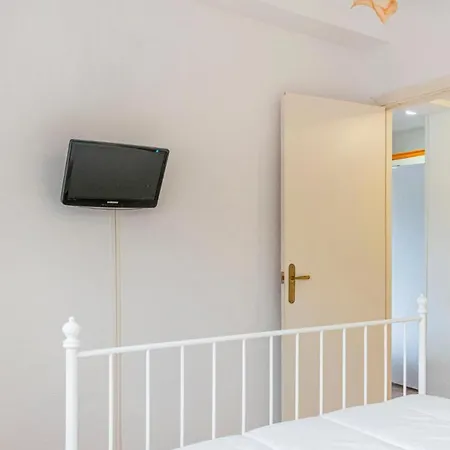 Stunning In With Outdoor Swimming Pool, Wifi And 1 Bedrooms Apartmán Torremolinos