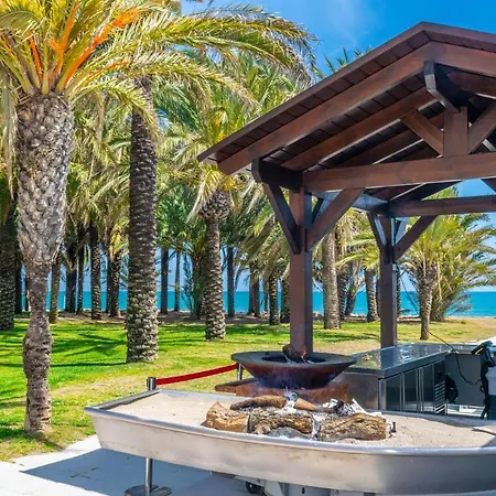 Apartamento Stunning In With Outdoor Swimming Pool, Wifi And 1 Bedrooms